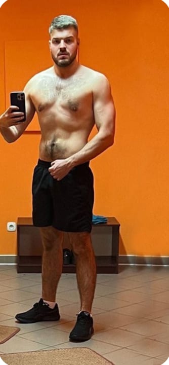 Kacper po zgubieniu 30 kg w 6 miesięcy